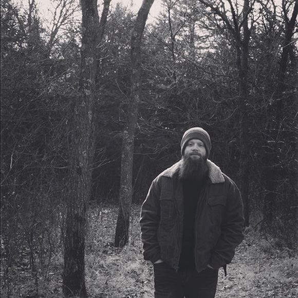 Meet your posher - Picture 3 of 4